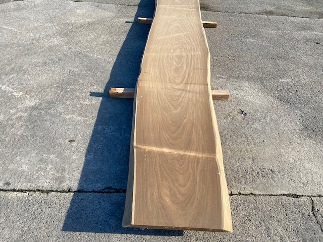Afrormosia Boomstamblad – 4500 x 720 x 40 mm - Geschuurd